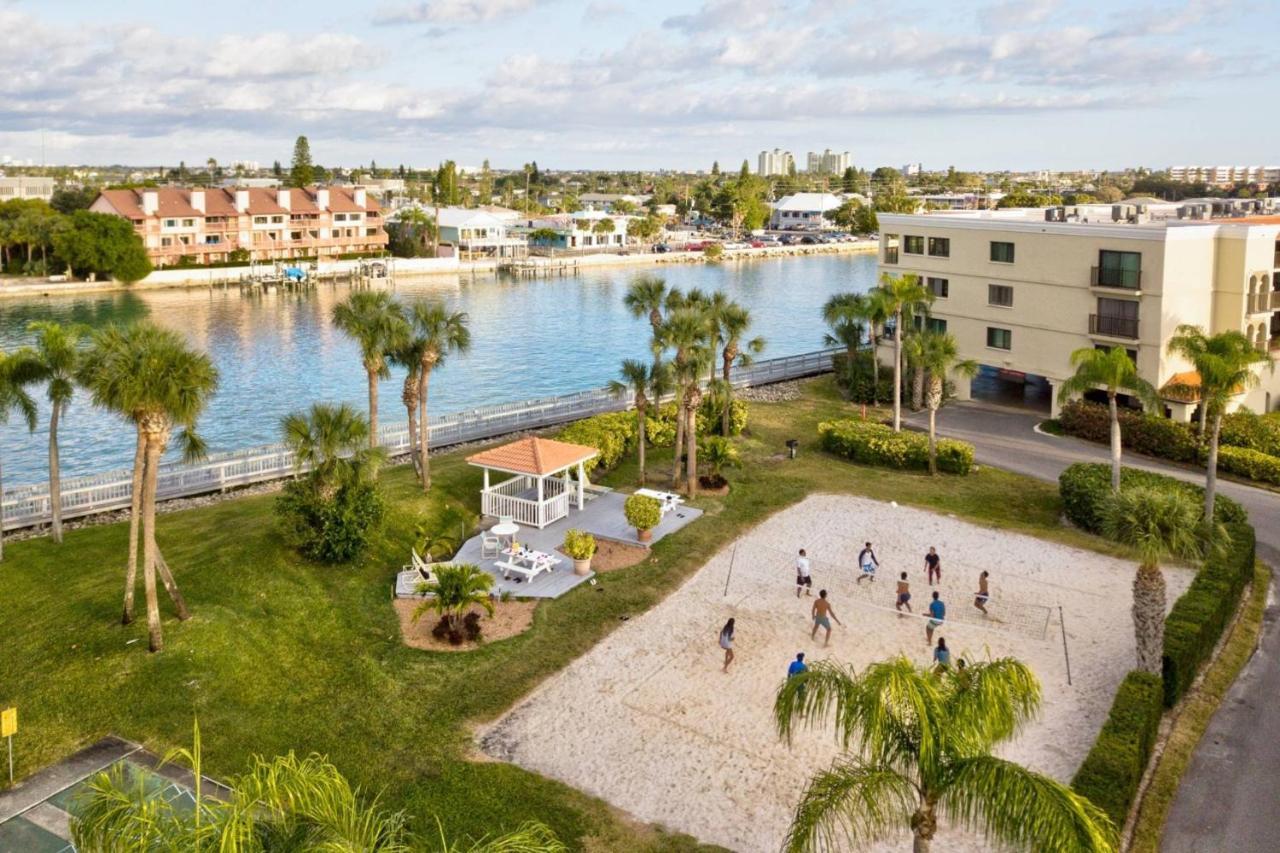 4-402 - Lands End Villa St. Pete Beach Exterior photo